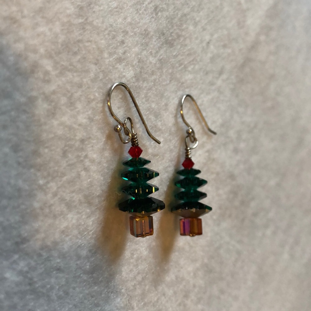 Handmade Christmas Tree 🎄 Earrings